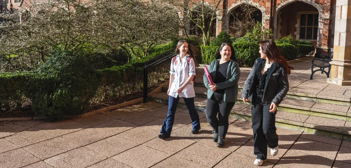 Dealing with the Transition from Secondary Education to University ...