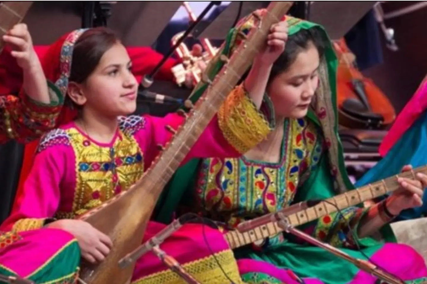 Contested Resonances: Creativity, Listening and Performance in Conflict ...