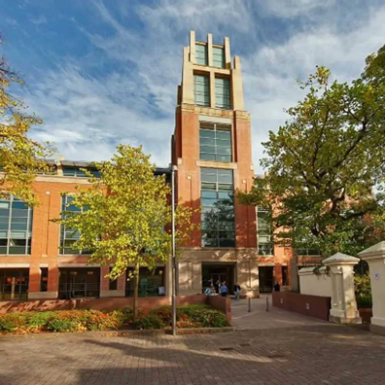 Alumni Community | Alumni Engagement and Philanthropy | Queen's ...