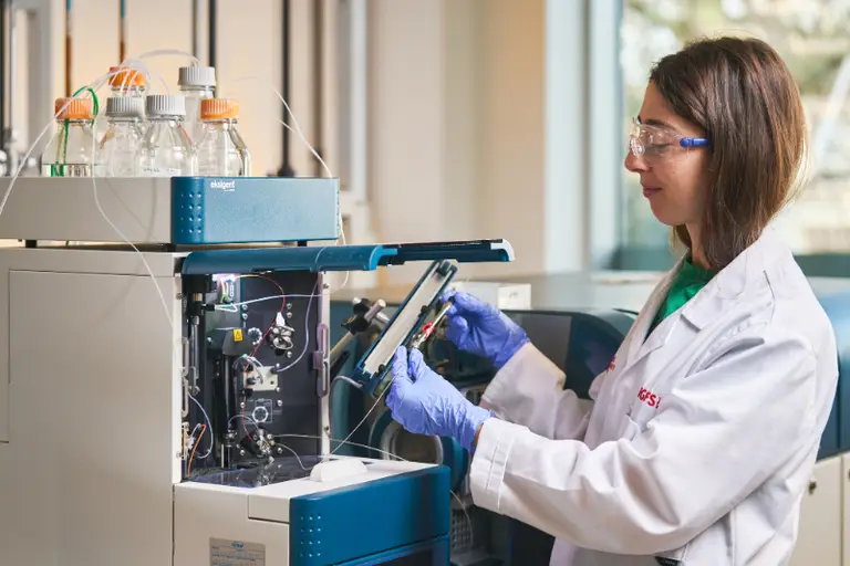Facilities | School of Biological Sciences | Queen's University Belfast