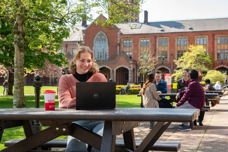 CAS | QUB Immigration Support Service